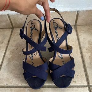 Navy wedges. Great conditions.